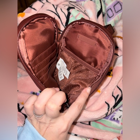Lululemon Athletica Copper Bag - Picture 3 of 4